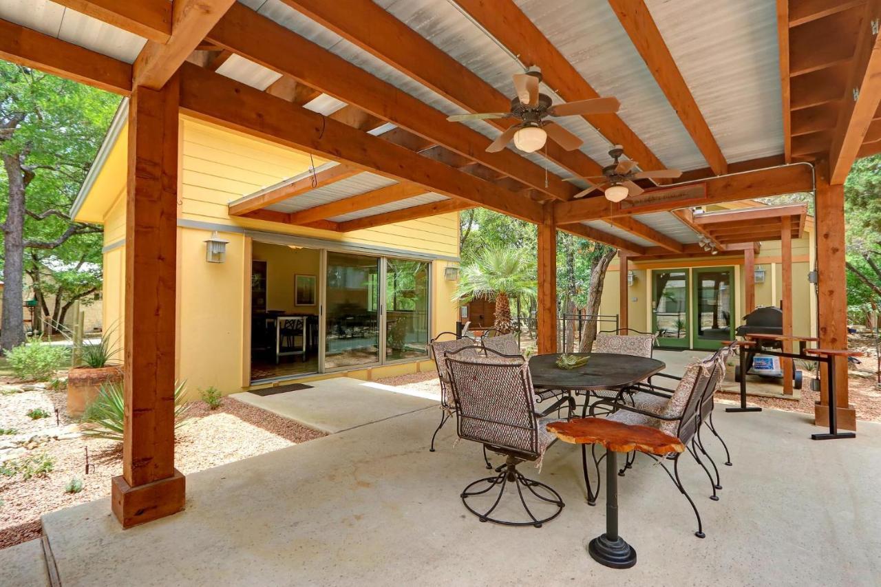 Three Sisters - Casita 1 Villa Wimberley Bagian luar foto